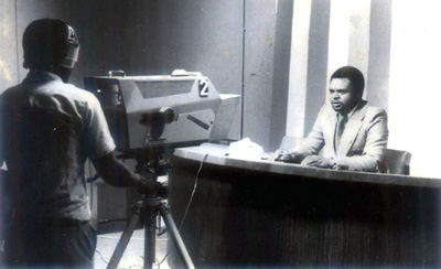 The author in the studios of TVT in 1976. (TVT)