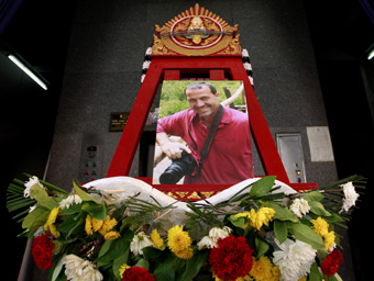 A memorial to Polenghi at a Bangkok temple. (Reuters/Sukree Sukplang)