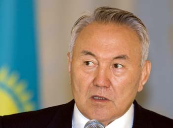 President Nazarbayev's government broke its press freedom promises. (Reuters/Shamil Zhumatov)