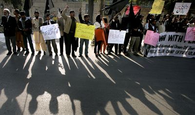 Remembering Pakistan's bad old days of November 2007 - Committee to ...
