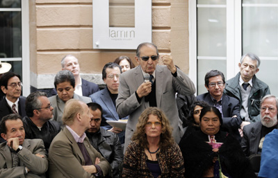 Mexican writer Eduardo Lizalde speaks out at a PEN International event. (Reuters/Henry Romero)