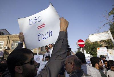 An Iranian hardline student protests against the BBC during a demonstration outside the British embassy in Tehran on August 14, 2011. (AFP/Behrouz Mehri)