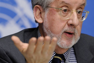 The chair of the International Commission of Inquiry on Syria, Paulo Pinheiro, has criticized Syria's policy on the media but refrained from blaming the regime for journalists' deaths. (AFP/Fabrice Coffrini)
