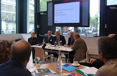 The London symposium brought together, from left, International Press Institute's Galina Sidorova; BBC's Peter Horrocks; William Horsley of Centre for Freedom of the Media; Guy Berger, UNESCO; and Rodney Pinder, International News Safety Institute. (Centre for Freedom of the Media)