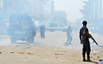 Police fired tear gas and rubber bullets at protesters in Lomé on Thursday. (AFP/Daniel Hayduk)