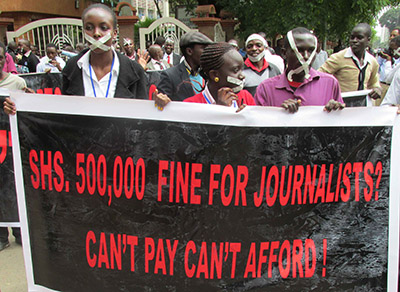 Journalists protest outside a government building in Kenya. (CPJ)