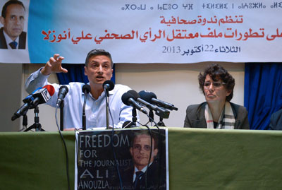 Aboubakr Jamai, left, says the Spanish prosecutor's investigation will embold the Moroccan government in its case against Ali Anouzla. (AFP/Fadel Senna)