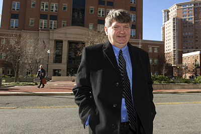 James Risen outside court on January 5. The Department of Justice has withdrawn its subpoena of the New York Times reporter. (AP/Cliff Owen)