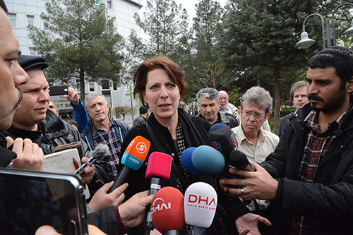Fréderike Geerdink outside a Turkish court on April 8. At the opening of her trial, a prosecutor who recently took over the case, called for the Dutch freelance journalist to be acquitted of spreading terrorist propaganda. (AFP/Ilyas Akengin)