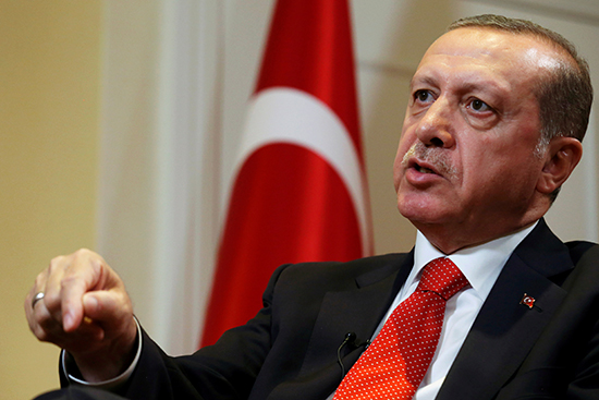Turkish President Recep Tayyip Erdoğan gestures during an interview in New York, September 20, 2016. (Reuters/Brendan McDermid)
