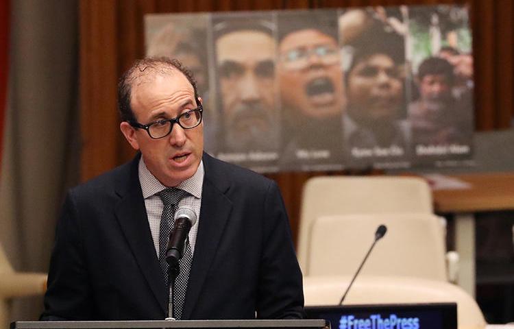 CPJ Executive Director Joel Simon talks about global press freedom violations during a Press Behind Bars panel at the U.N. (Reuters)