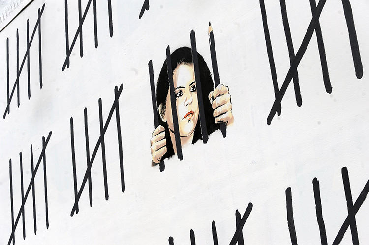 A Banksy mural of Turkish journalist Zehra Doğan, in New York. Doğan was freed this week after completing her prison sentence. (AP/Dennis Van Tine/STAR MAX/IPx)