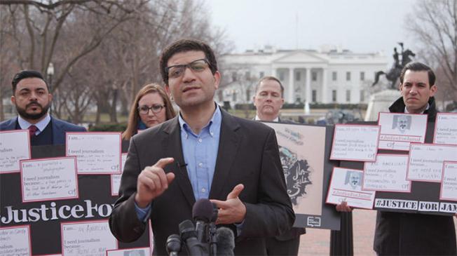 CPJ's Middle East and North Africa Program Coordinator Sherif Mansour (center) speaks during a press conference outside the White House in Washington D.C. on February 7, 2019, demanding justice for slain Saudi journalist Jamal Khashoggi. (CPJ)