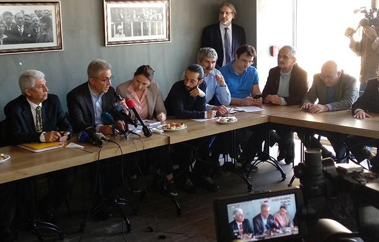 Lawyers and former employees of the Turkish daily, Cumhuriyet, pictured at a press conference in Istanbul on April 22. Six of the former staff handed themselves over to prison authorities today. (CPJ/Özgür Öğret)