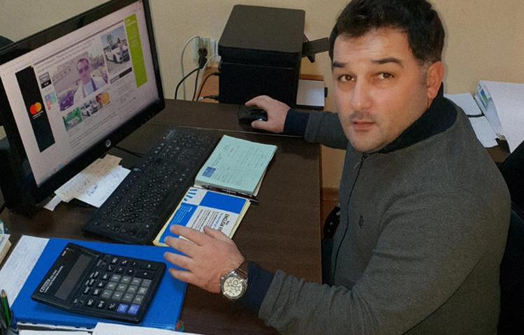 Anar Mammadov, editor-in-chief of independent news website Criminal.az, is set to appeal his conviction on false news, anti-state, and other charges on June 4. (Anar Mammadov)