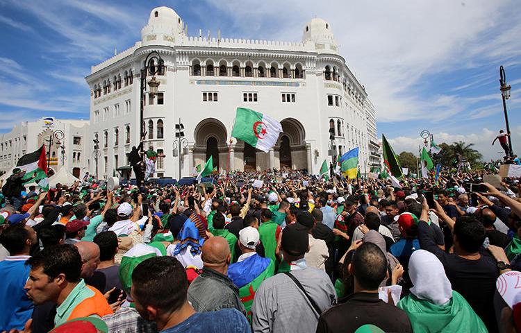 Demonstrators are seen in Algiers, Algeria, on May 17, 2019. Independent news websites Tout Sur l'Algérie and Algérie Part have been widely inaccessible in the country since June 12. (Reuters/Ramzi Boudina)