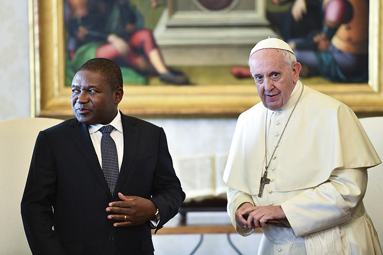 Pope Francis is seen with Mozambique President Filipe Nyusi at the Vatican on September 14, 2018. The pope recently began a visit to Mozambique, which has seen a crackdown on journalists over the past year. (Alberto Pizzoli/Pool via AP)