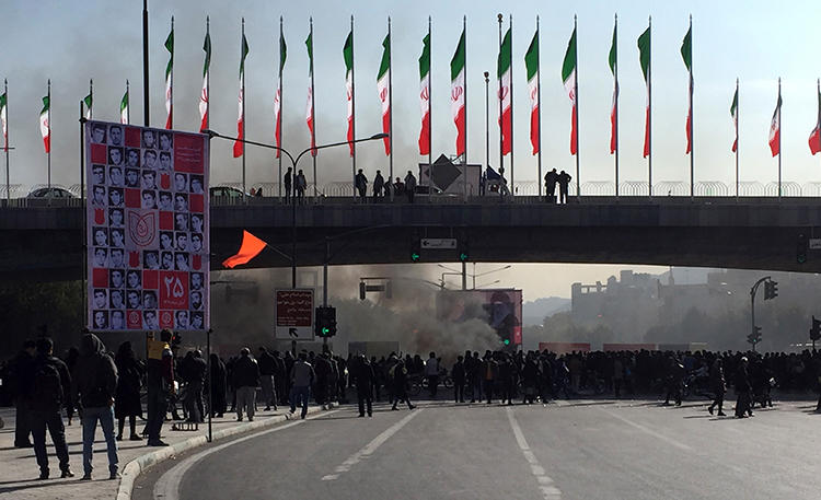 Iranian Government Cuts Internet Access Nationwide Amid Protests ...