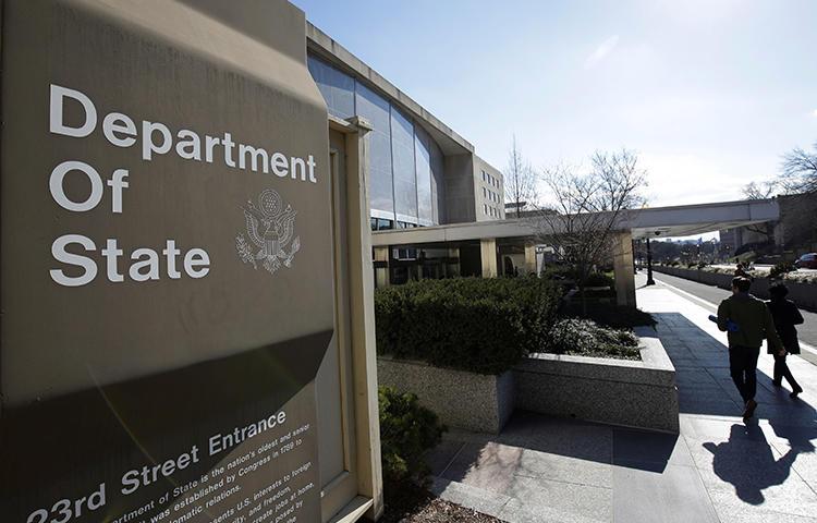 The U.S. State Department Building is seen in Washington, D.C., on January 26, 2017. The department announced today that it was capping the number of visas given to Chinese state media employees. (Reuters/Joshua Roberts)