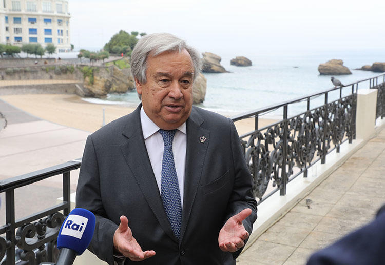 UN Secretary General Antonio Guterres speaks to the press in Biarritz, France, on August 26, 2019, during the annual G7 Summit. (AFP/Ludovic Marin)