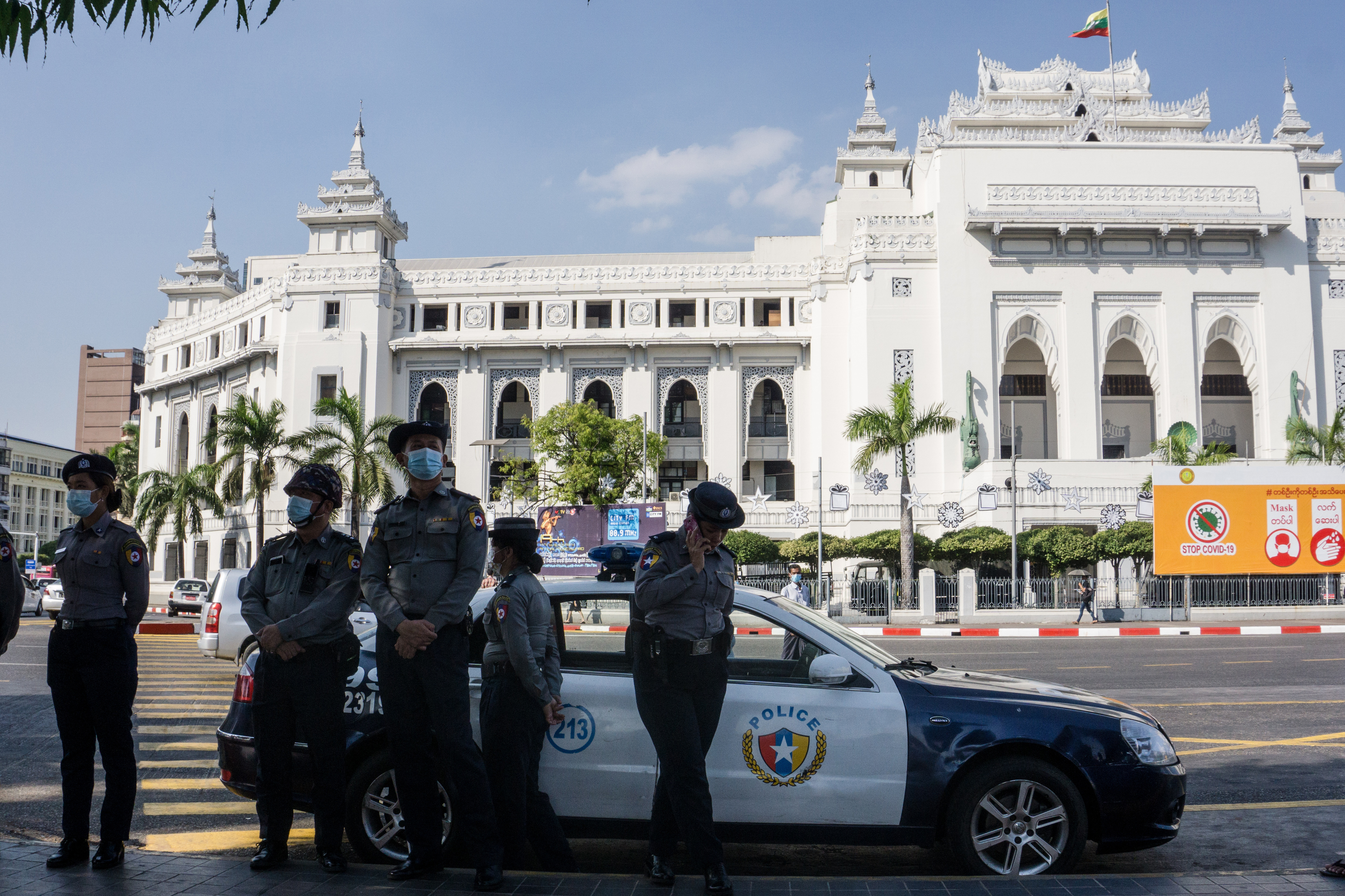 Myanmar S Military Should Lift Facebook Whatsapp Censorship Enable News Broadcasts Following Coup Committee To Protect Journalists