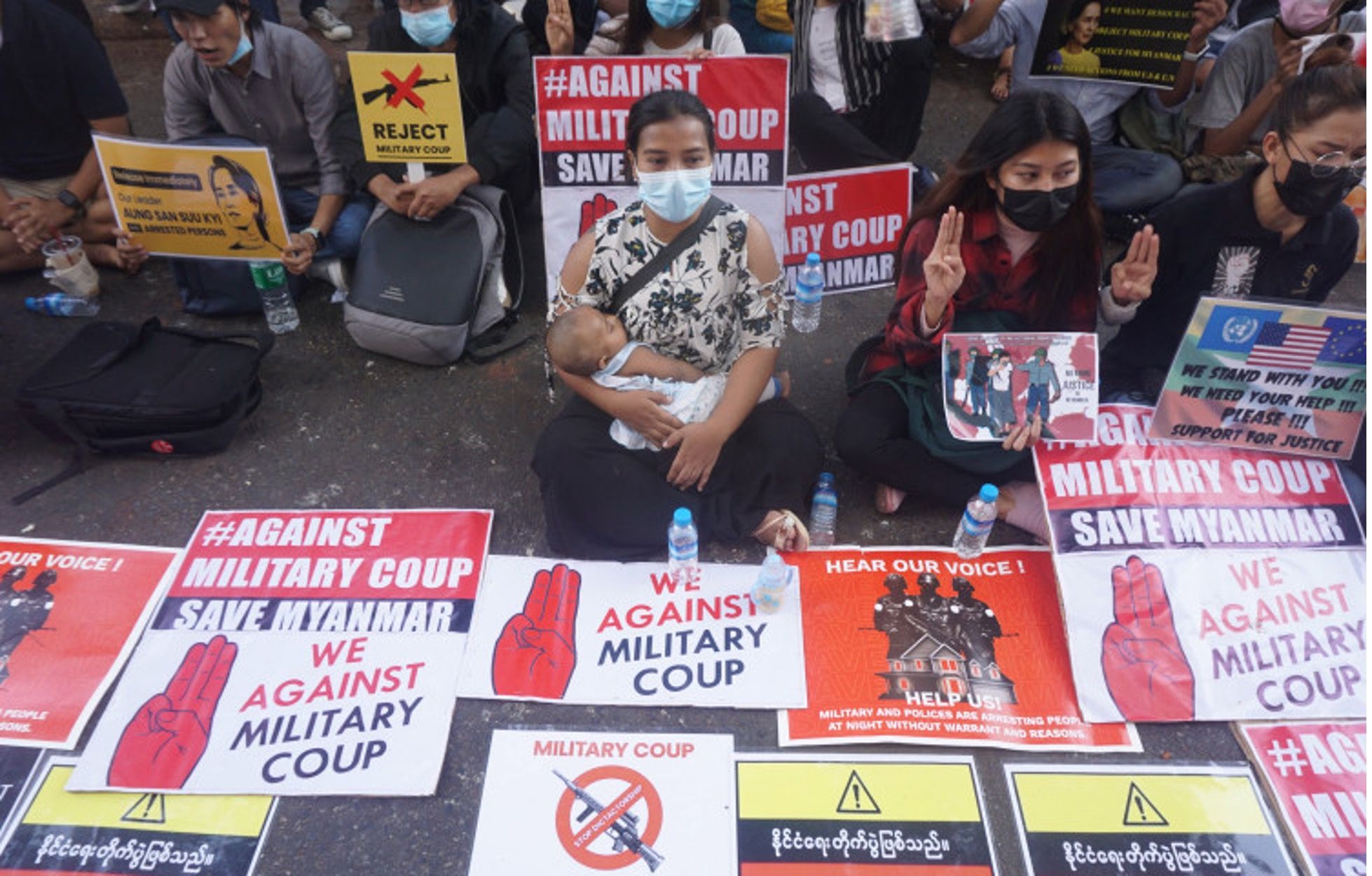 Bangladesh court hands down convictions in 2015 murders of blogger and ...