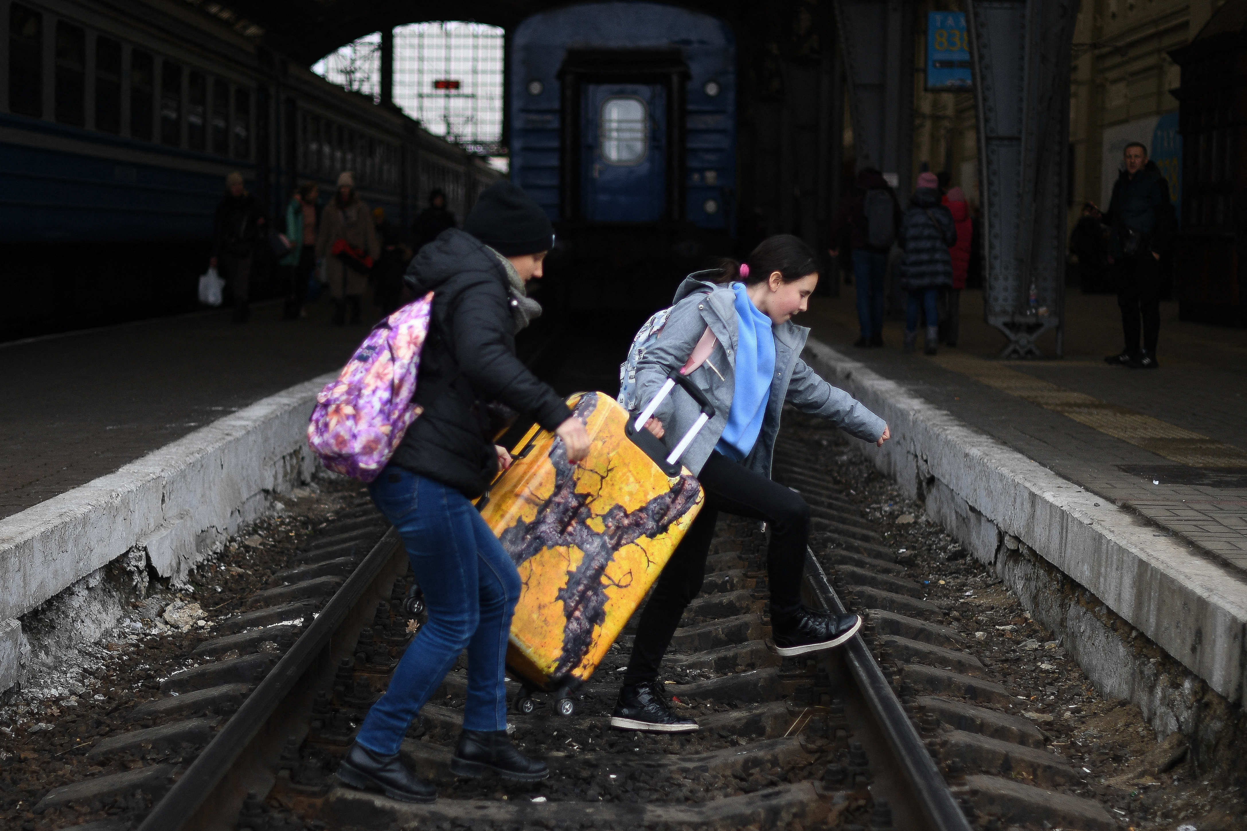 Railways launch 'Bags on Wheels' app to transport passenger luggage from  home to train