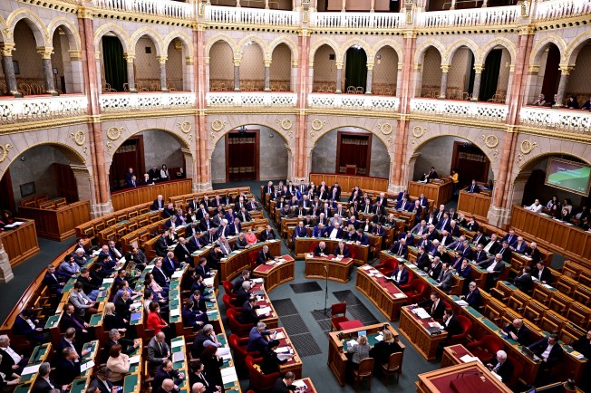 El Comité para la Protección de los Periodistas celebra el voto de Hungría para despenalizar parcialmente la difamación