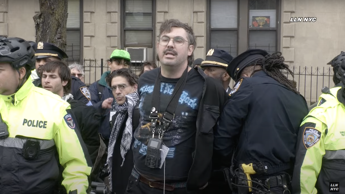 New York police arrest, charge journalist Reed Dunlea during protest ...