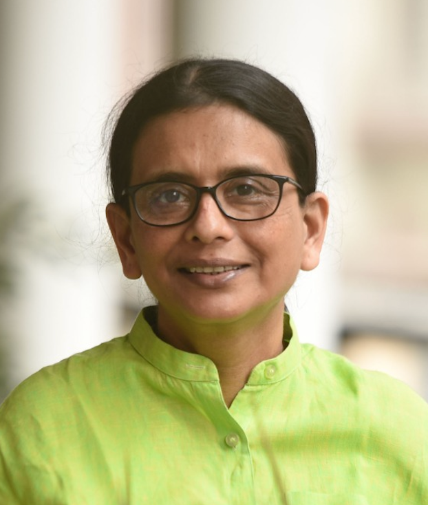 Headshot of Ishani Datta Ray, editor of Anandabazar Patrika newspaper in the eastern state of West Bengal.