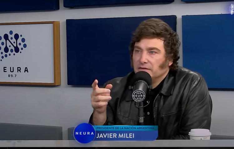 Argentine President Javier Milei during a three-hour, April 15 interview in which he attacked Perfil media group's editorial coverage. (Screenshot: Neura Media/YouTube)