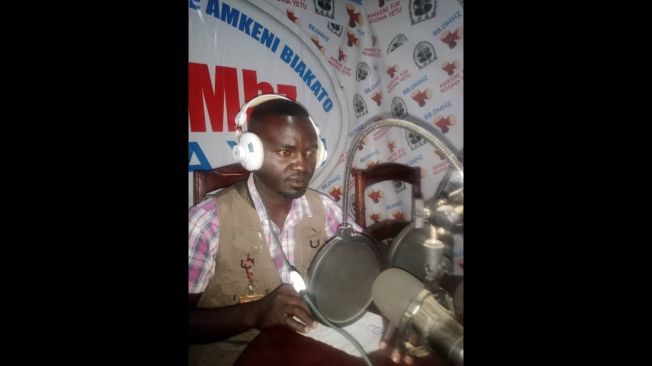 Soldiers with the DRC military have made multiple death threats against journalist and Radio Communautaire Amkeni Biakato director Parfait Katoto. (Photo: Courtesy of Parfait Katoto)