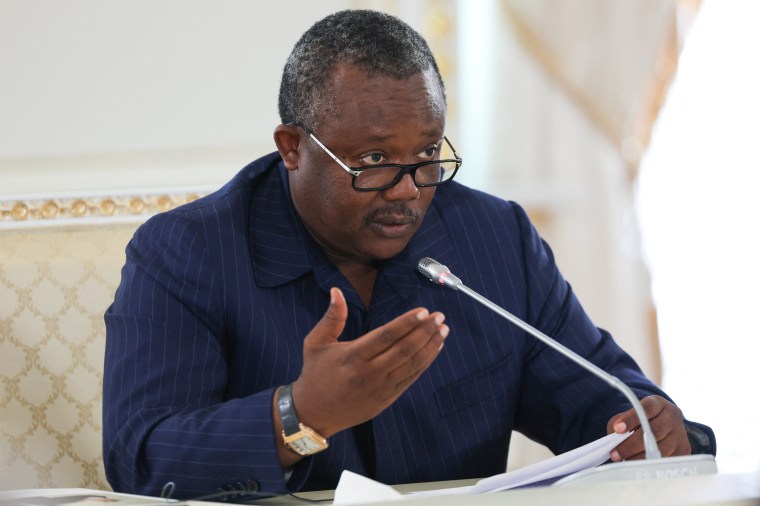 President Sissoco Embaló told journalists that the closure of Portuguese state-owned news outlets LUSA and RTP is “a problem between Guinea-Bissau and Portugal.”