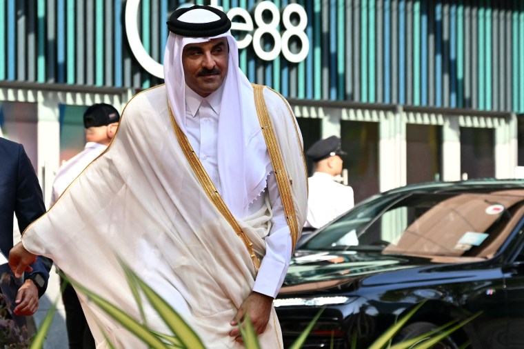 Qatar’s Sheikh Tamim bin Hamad Al-Thani approved an amendment the 2014 cybercrime law that criminalizes publishing or circulating photos or videos of individuals in public places without their consent. (Photo: Mohd Rasfan/Pool via REUTERS)