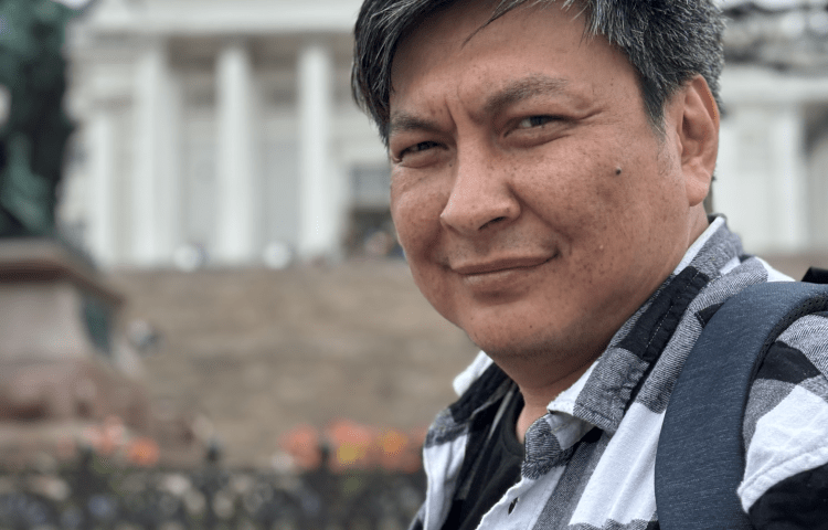 Kyrgystan has labeled CPJ’s 2025 International Press Freedom Award winner Bolot Temirov as “extremist” in an attempt to stifle anticorruption reporting into the top echelons of Kyrgyzstan’s government.