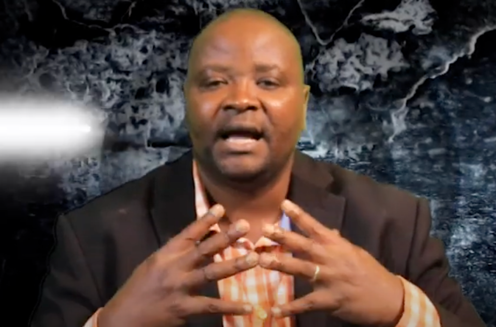 Tuver Wundi presents a show on RNTC