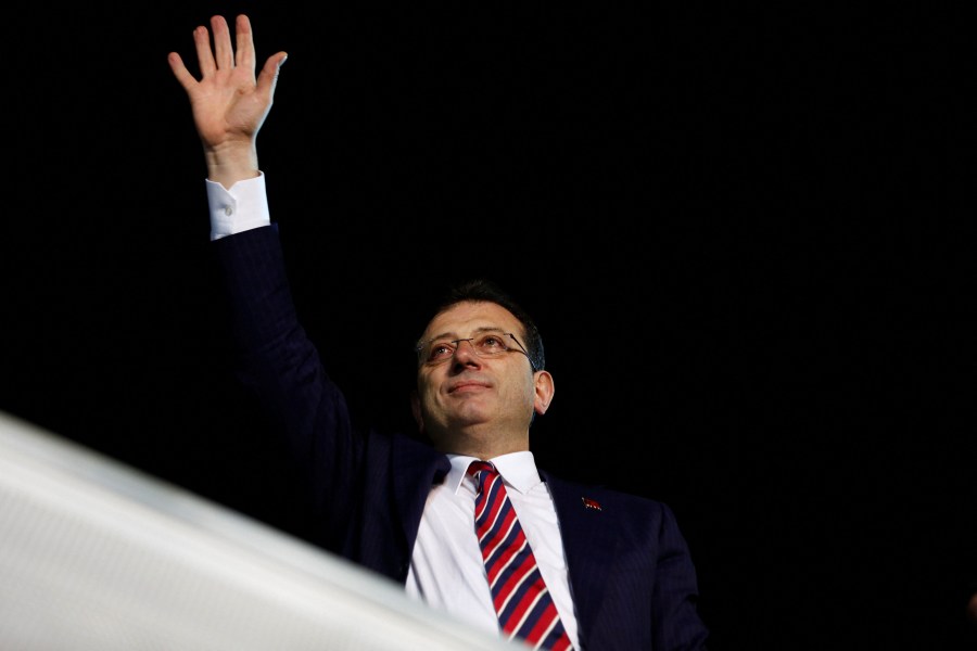 An Istanbul court arrested TELE1 Merdan Yanardağ as part of a political “espionage” investigation in which the imprisoned Istanbul mayor Ekrem İmamoğlu, seen here, is also a suspect.