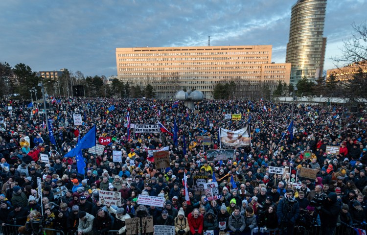 A peace rally at Freedom Square in Bratislava, Slovakia, on February 21, 2025, the 7th anniversary of the murder of investigative journalist Ján Kuciak and his fiancée Martina Kušnírová and the 3rd anniversary of the invasion of Ukraine by the Russian army. (Photo: AFP/Tomas Benedikovic)