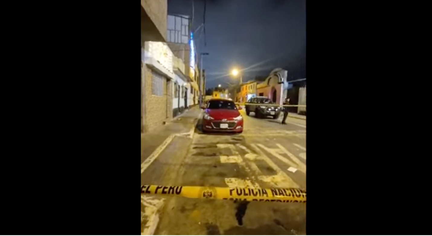 Anthony Rodríguez Rumiche, a reporter with digital media outlet Prensa Callao TV, posted a video after his car was shot at least 20 times in Callao, a province neighboring Lima, Peru. (Screenshot: Facebook/Noticia Al Día - Bagua Grande TV)
