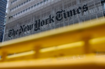 The New York Times building in Manhattan, New York City, U.S., September 16, 2025. U.S. President Donald Trump has filed a $15 billion defamation lawsuit against the New York Times and book publisher Penguin Random House. REUTERS/Kylie Cooper