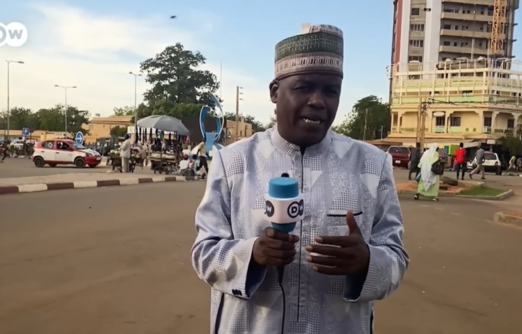 DW's Hausa correspondent Gazali Abdou Tasawa