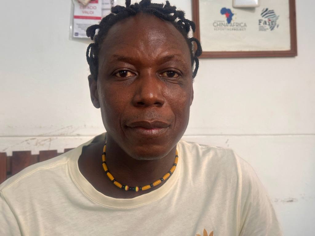 Mozambican journalist Estacio Valoi.