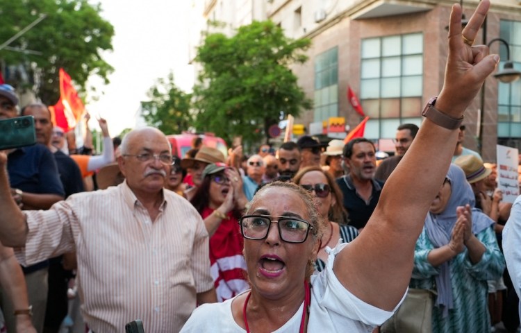 Tunisian protesters