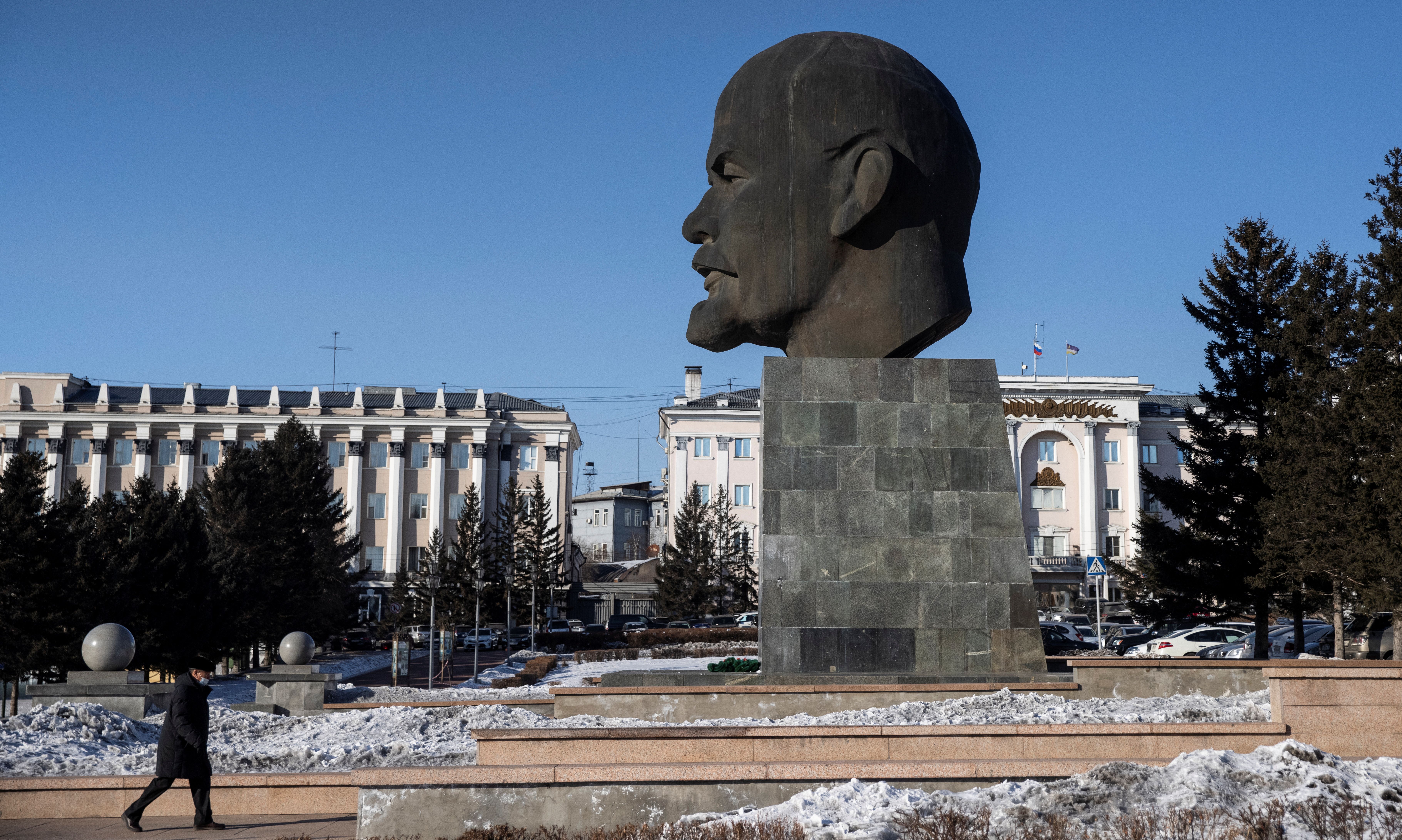 Russia sentences journalist Vasilisa Shishkina to 12 years in jail on treason charges