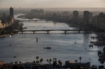 Egyptian authorities detained six journalists working for investigative media platform Matsda2sh between Monday, September 28, and Tuesday, September 29, 2026.