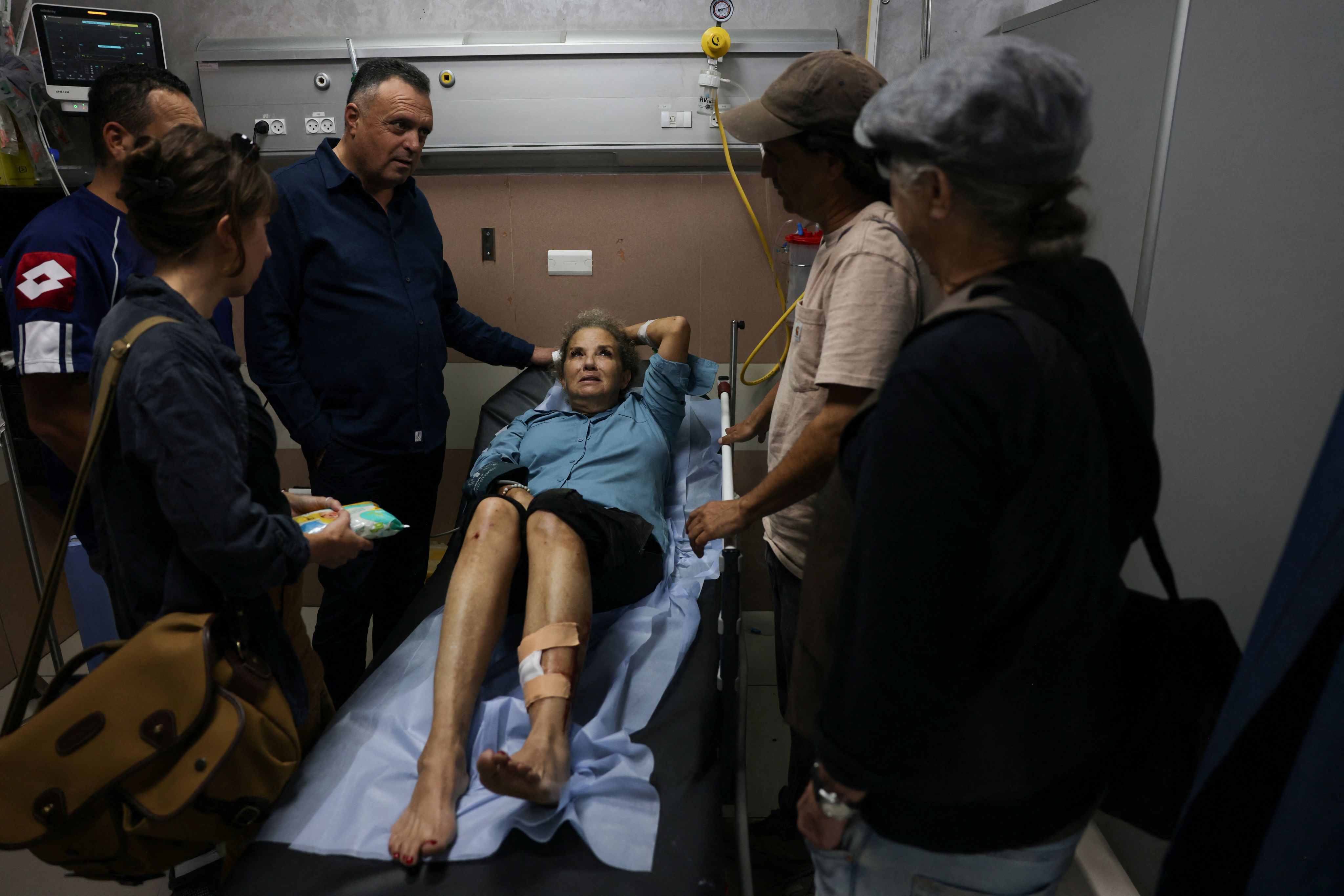 American photojournalist Heidi Levine attacked by Israeli settlers in West Bank - Committee to Protect Journalists