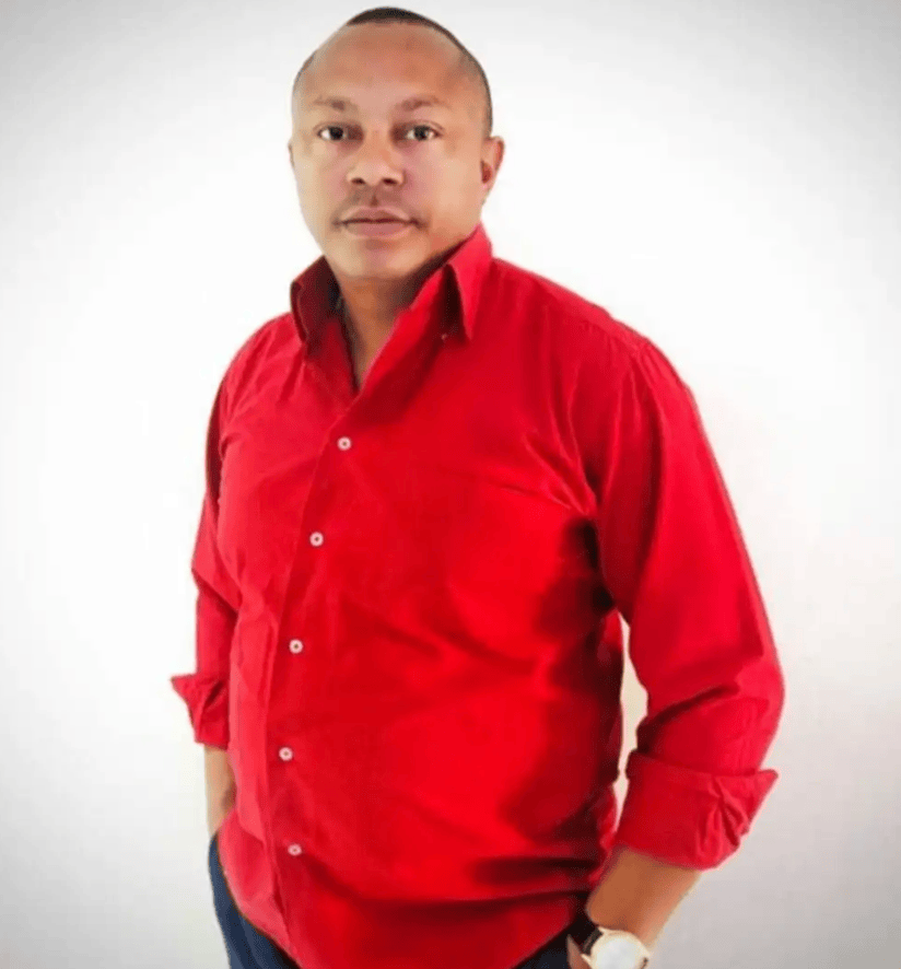 Angolan journalist Carlos Alberto