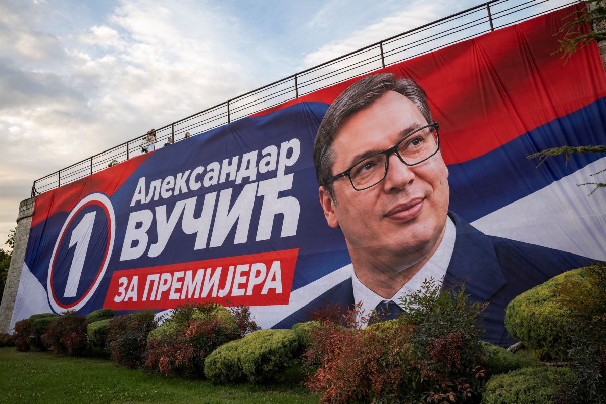 After weeks of attacks, CPJ calls for protection of journalists during Serbia election